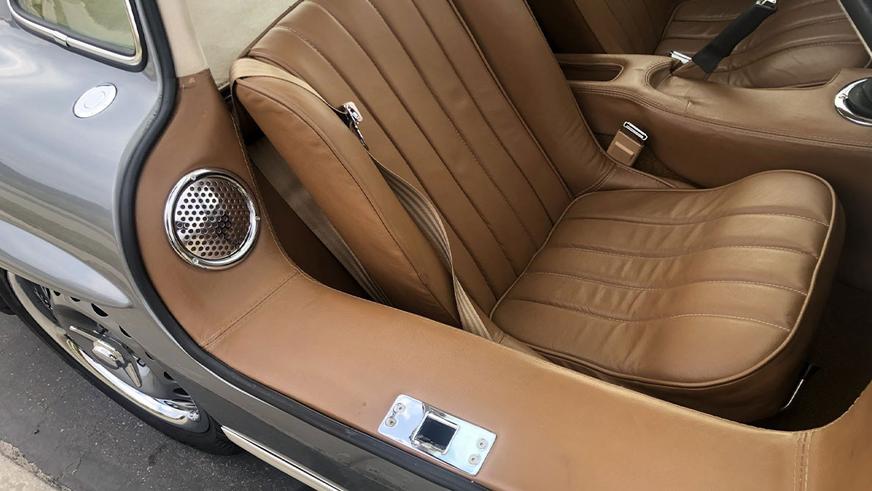 Mercedes-Benz SLK 320 превратили в 300 SL Gullwing