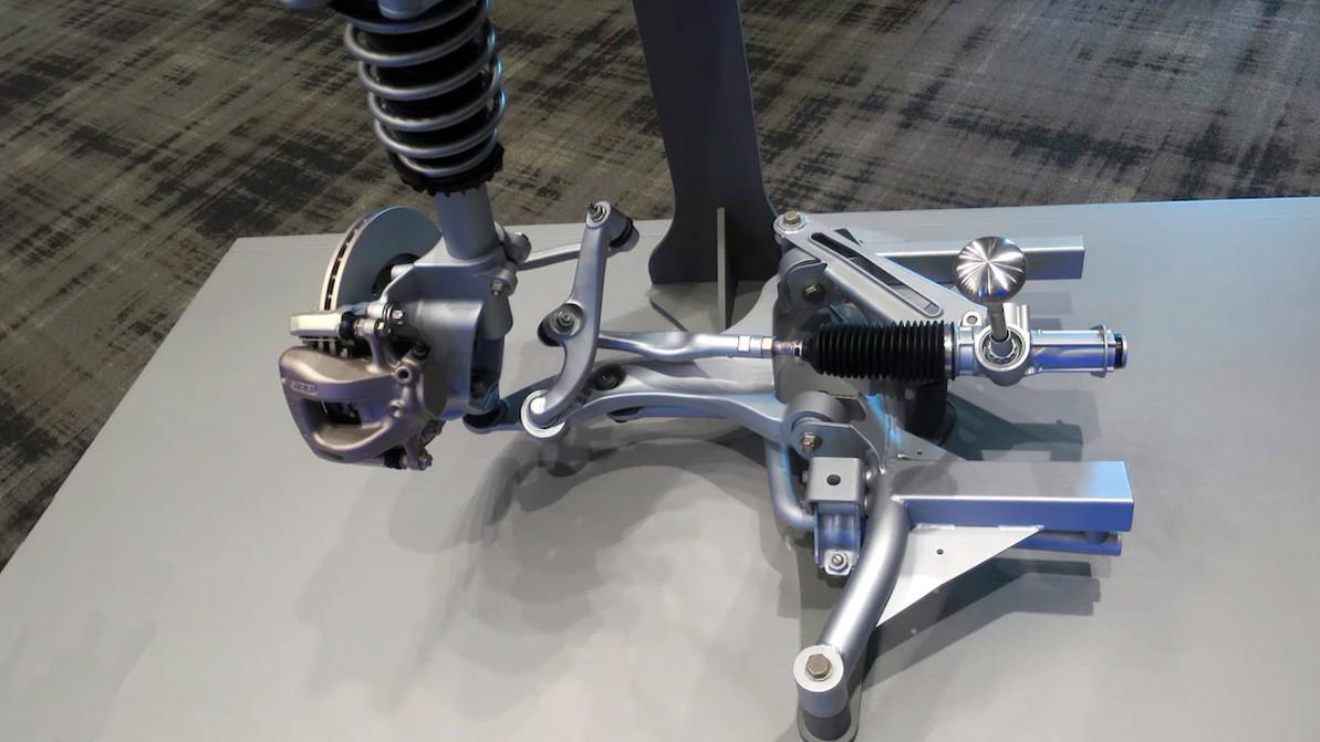 ZF придумала, как облегчить развороты и параллельную парковку