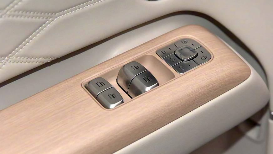 Chery назвала в КНР цены на гибрид Fulwin T11