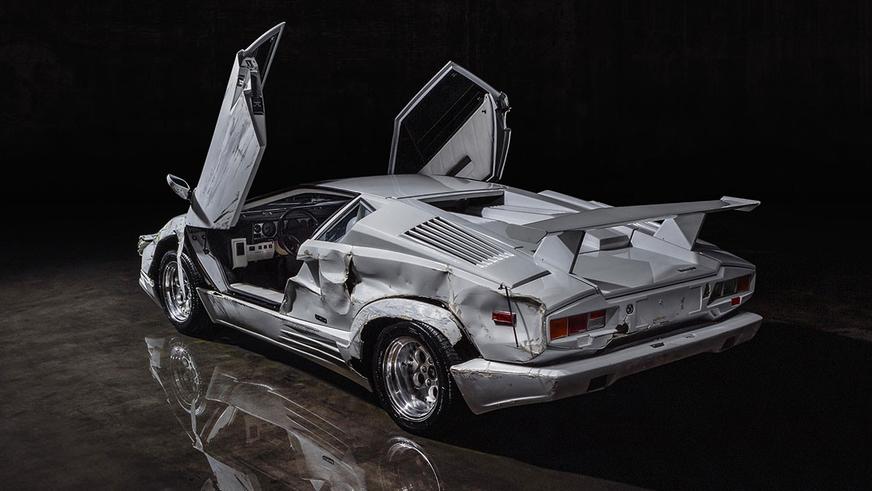 За разбитый Lamborghini Countach хотят выручить 2 миллиона долларов