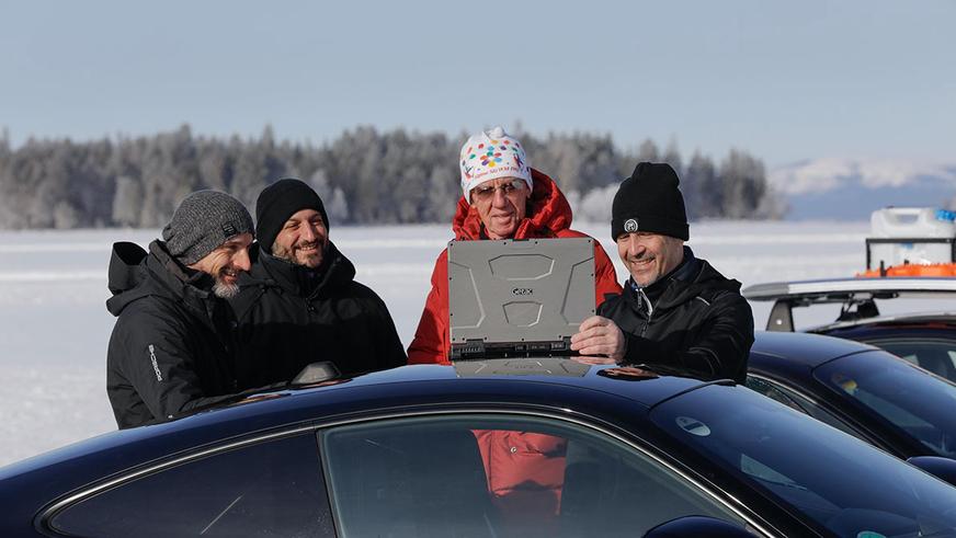 Porsche представит вседорожный 911 в середине ноября