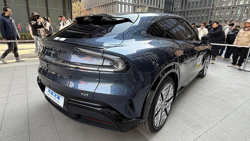 Первый кроссовер Xiaomi. Новые фото