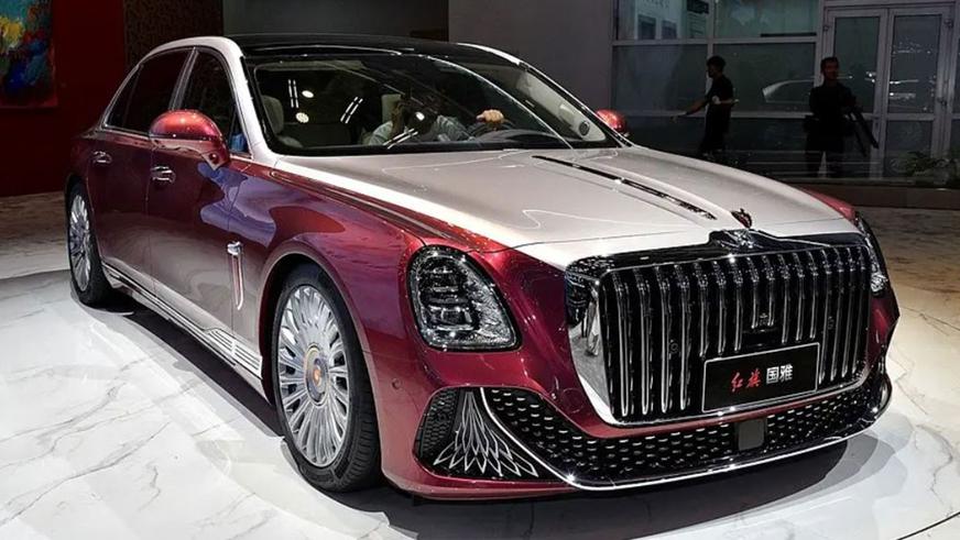 У Hongqi появился новый роскошный седан