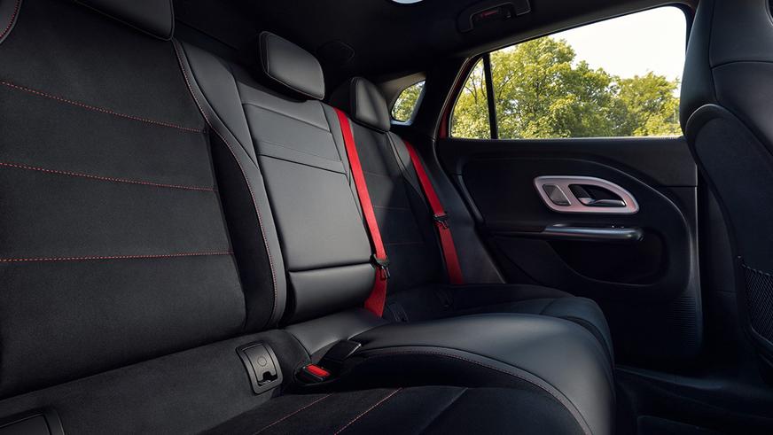 Mercedes-Benz GLA перешёл на электротягу
