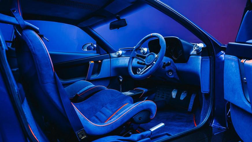 Классический Ferrari превратили в карбоновый рестомод