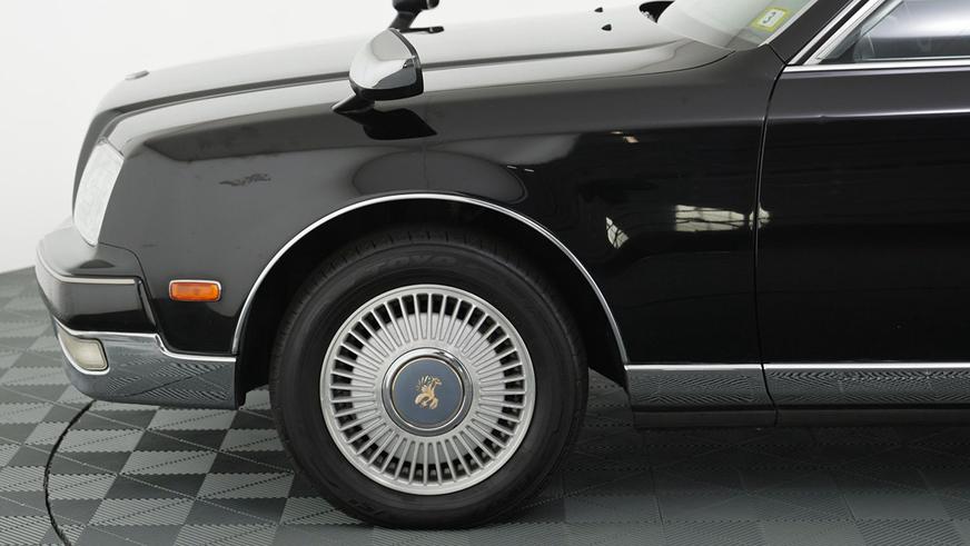 Редкий Toyota Century с V12 под капотом выставлен на продажу в Штатах