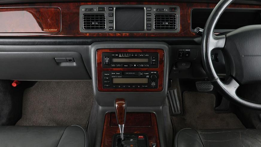 Редкий Toyota Century с V12 под капотом выставлен на продажу в Штатах