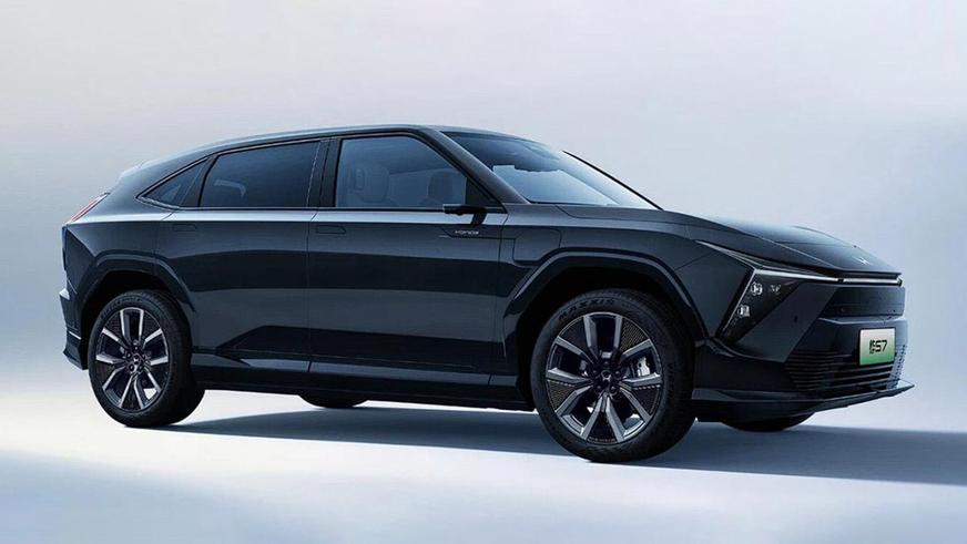Появились первые фото нового электрокара Honda для Китая