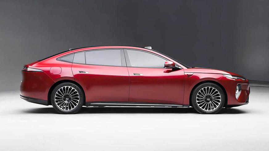 BYD представила 5.1-метровый седан Seal 08