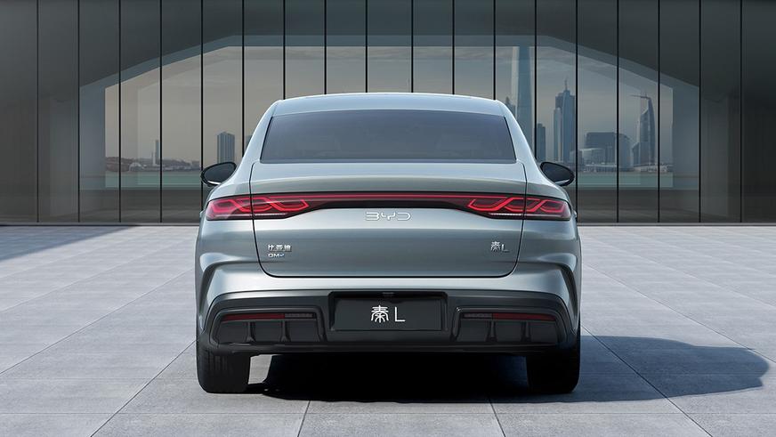 Большой экономичный седан BYD Qin L представлен официально