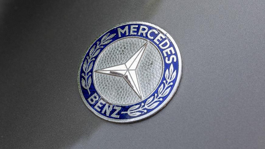 Mercedes-Benz 190 SL на торгах: 50 лет в одних руках и неизвестный пробег