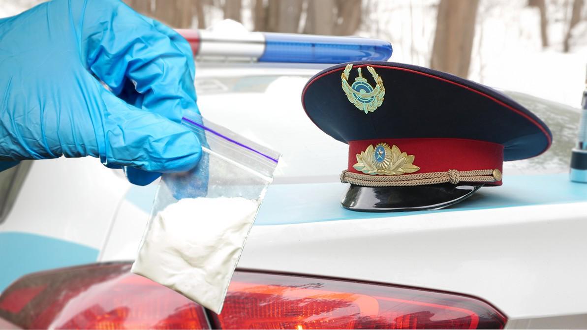 Алматыда нашақор полицей жүргізуші куәлігінен айырылды