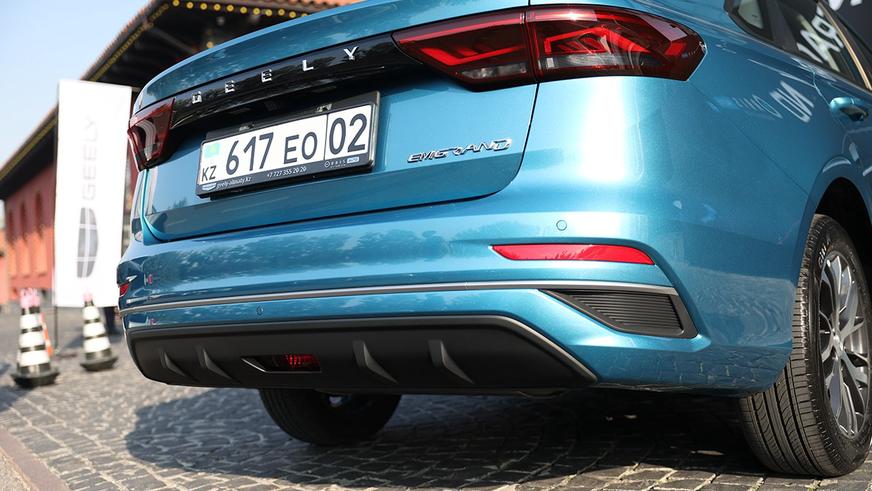 В Казахстане стартовали продажи Geely Emgrand