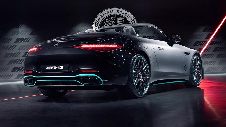 Коллекционный Mercedes SL&nbsp;63 для&nbsp;японцев оформили в&nbsp;стиле F1