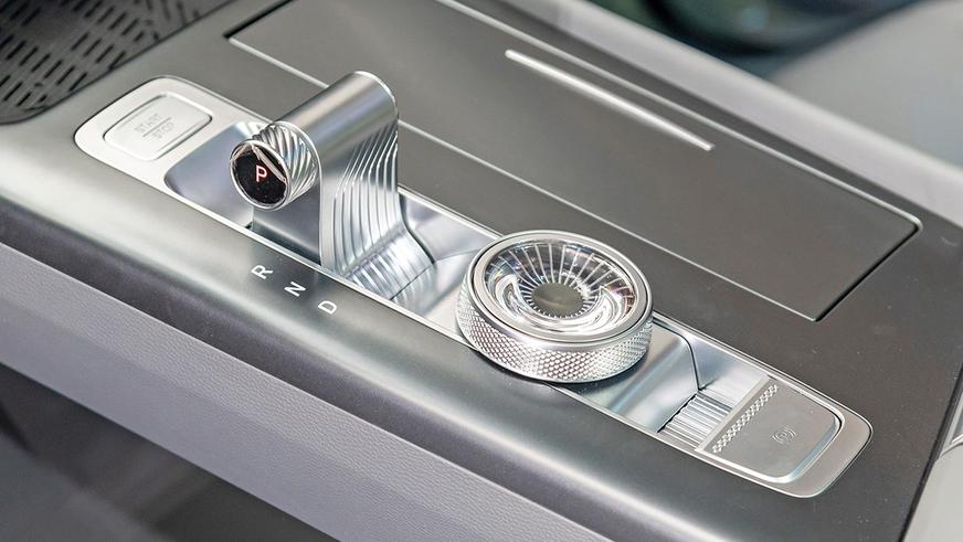 Бюджетный кроссовер BAIC BJ30 — суровая внешность и передний привод