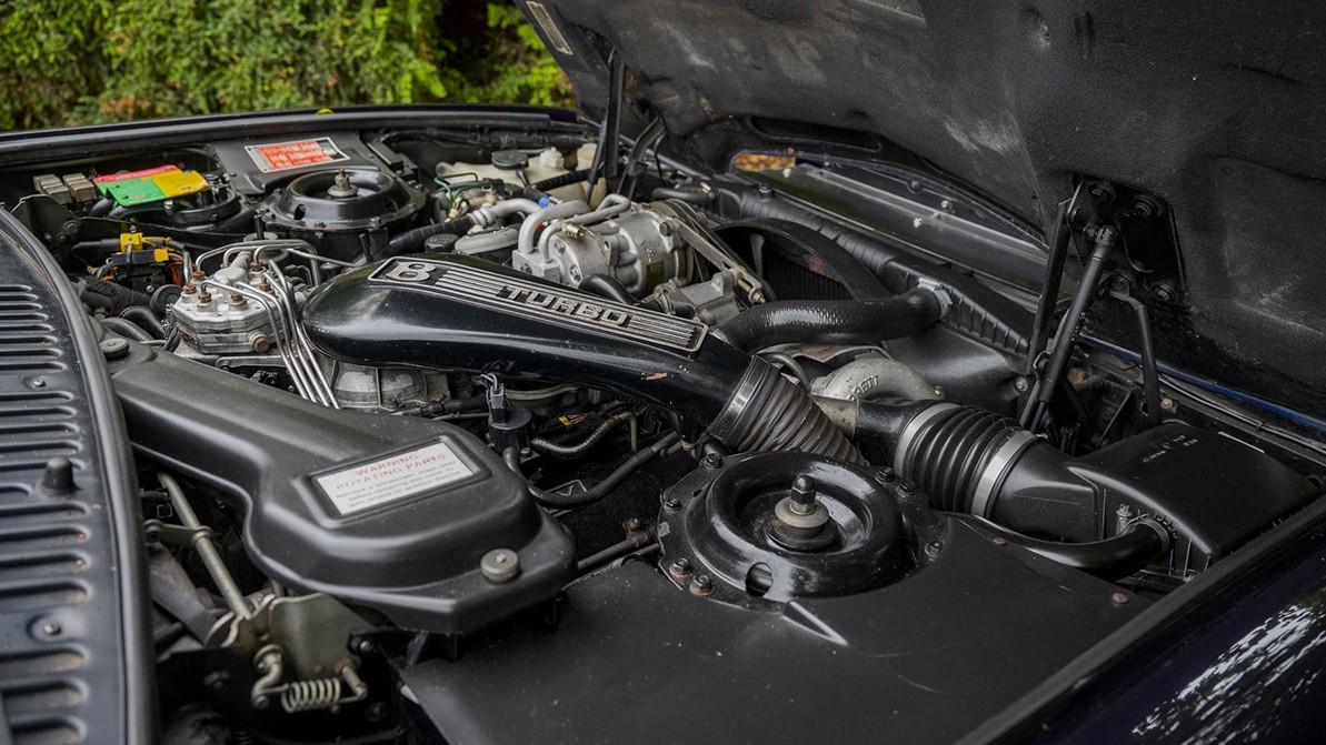 Bentley Continental R Элтона Джона выставили на продажу