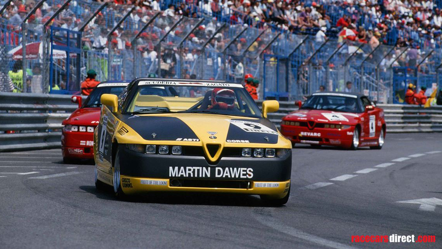 Alfa Romeo из 1990-х выставили на продажу за 185 000 евро