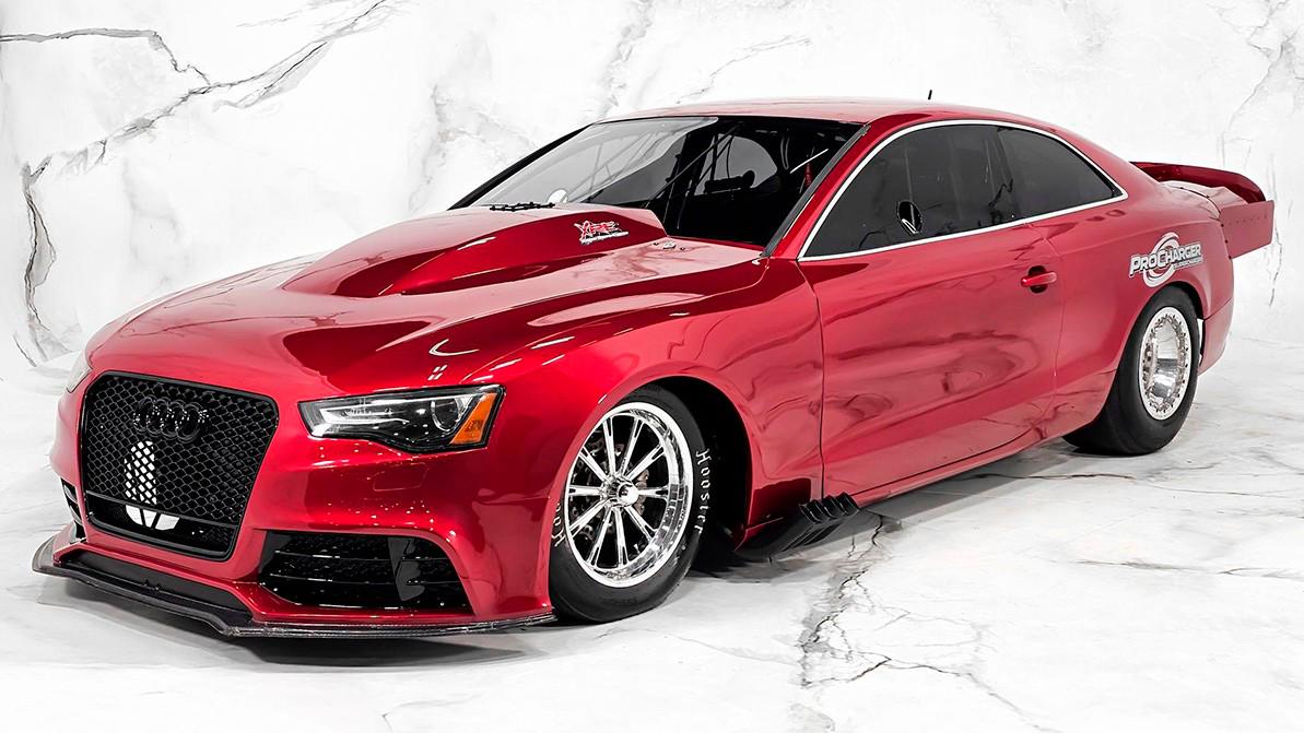 Audi A5 с мотором 8.8 литра продают за 425 000 долларов