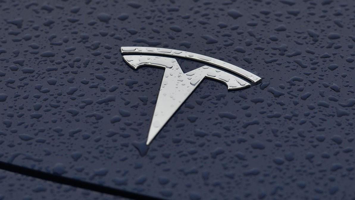 Tesla выпустит недорогой кроссовер в 2025 году
