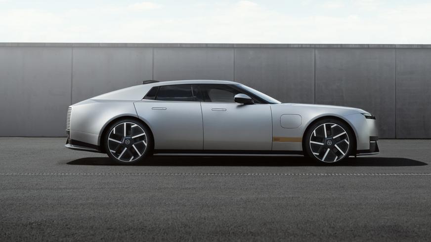 Новая эра Jaguar. Представлен электрический Type 01