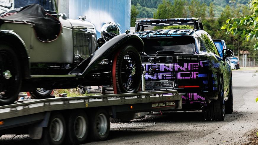 Предсерийный Porsche Cayenne на батарейках установил первый рекорд не снимая камуфляжа