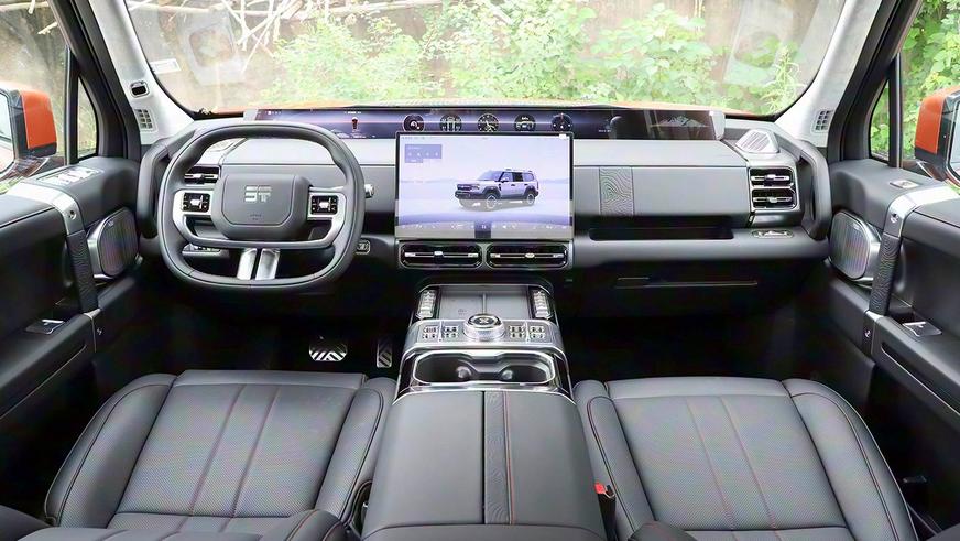 Новый Jetour стал первым автомобилем, форсировавшим реку Янцзы