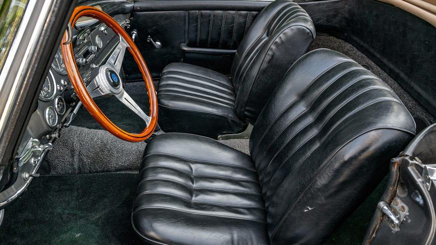 Mercedes-Benz 190 SL на торгах: 50 лет в одних руках и неизвестный пробег