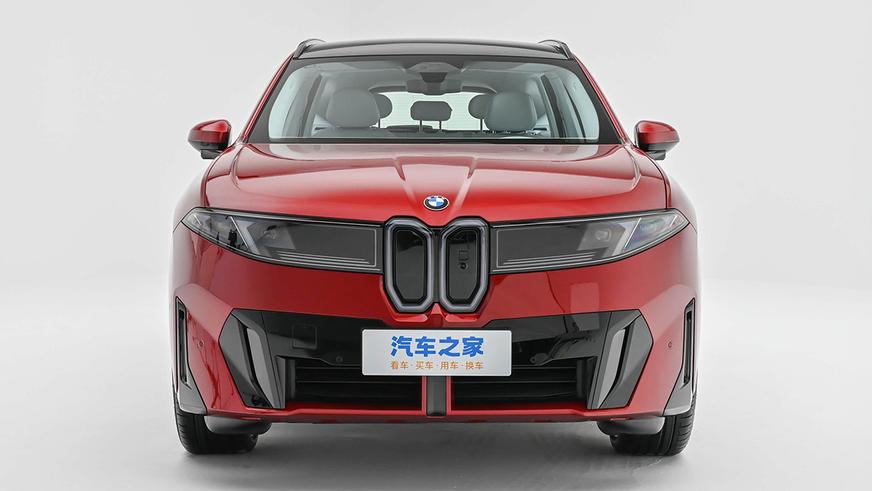 Удлинённый BMW iX3 выходит на рынок Китая с ценой от 18 млн тенге