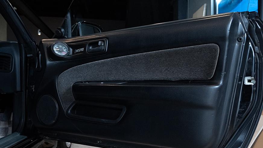 Один из 30 Nismo 270R пустят с молотка