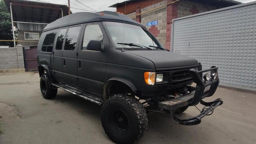 Ford Econoline 1993 года выпуска