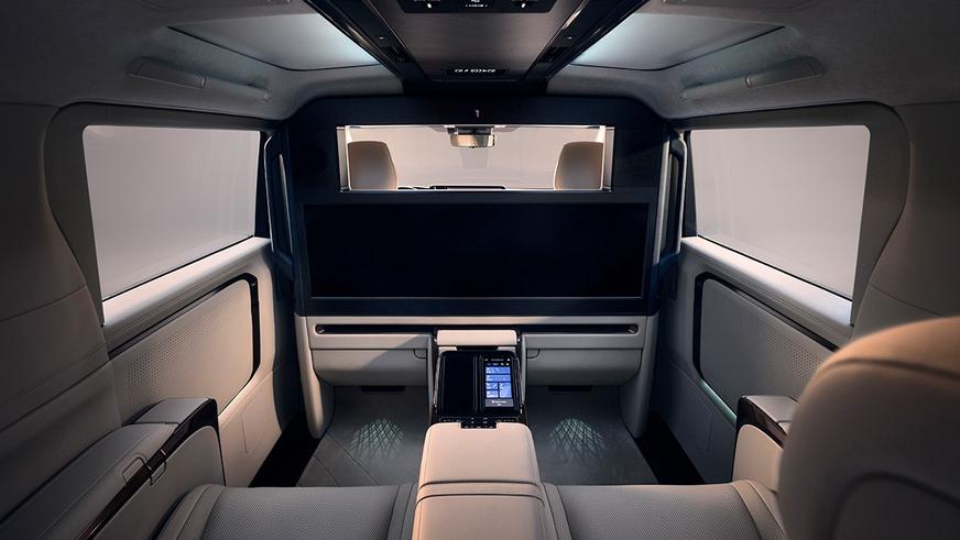 Новый Lexus LM получил турбомотор 2.4 и стал глобальным