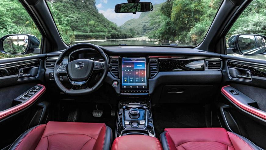 На «Автоторе» запустили сборку автомобилей китайской марки SWM