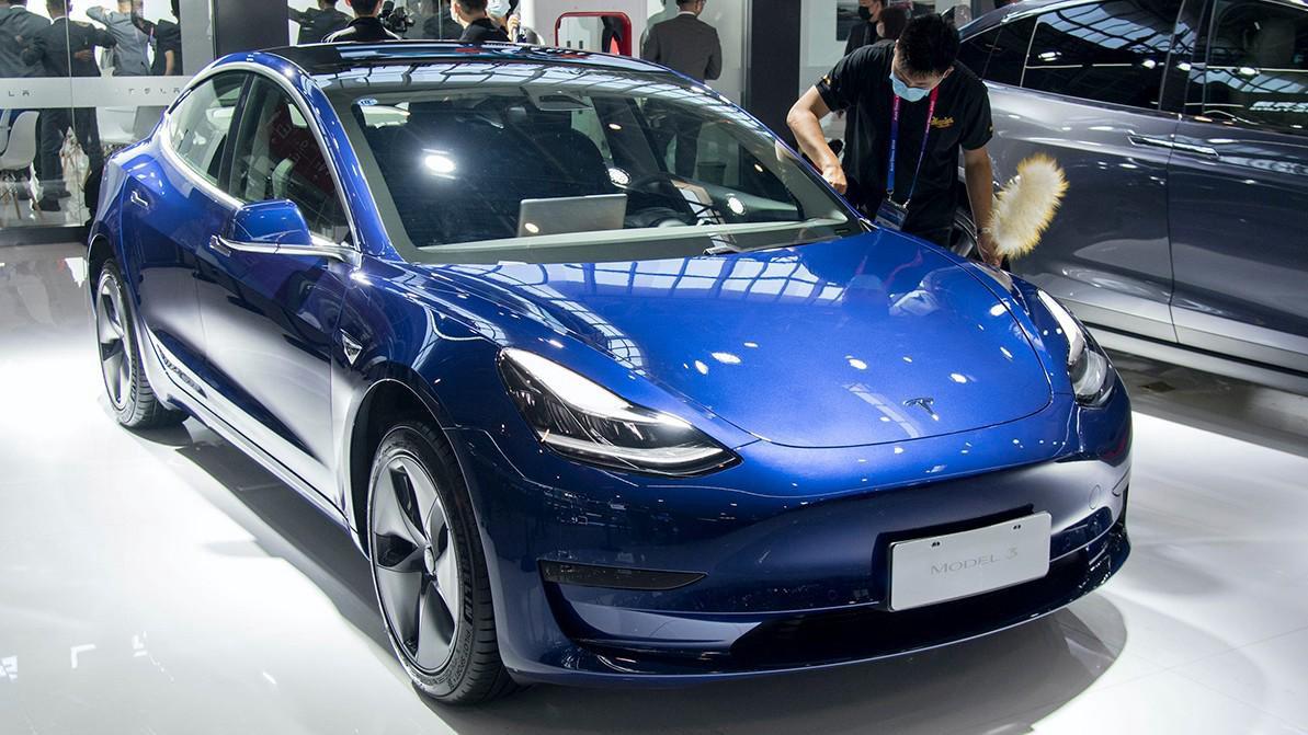 Қытайда Tesla арзандап, сұраныс артты
