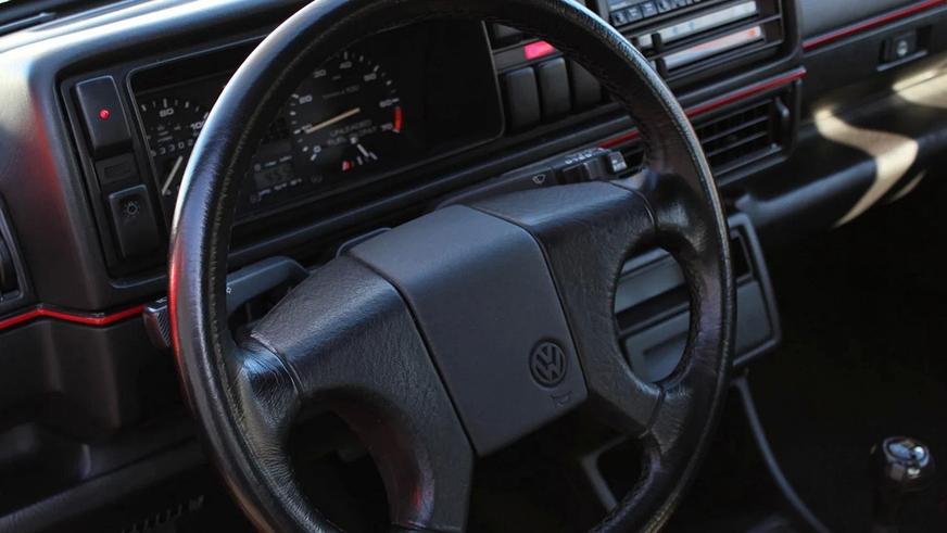 VW Golf II ушёл в США за 87 тысяч долларов