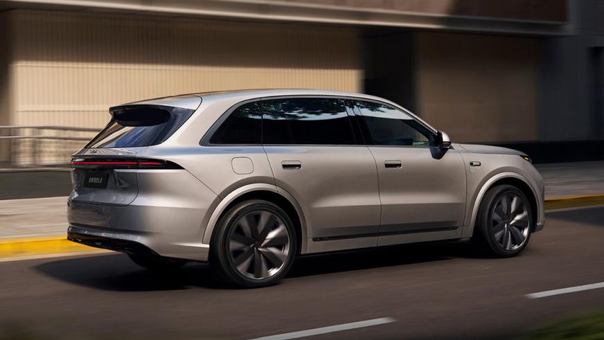 Новый Li Auto L8 оценили в 25.8 млн тенге в Китае