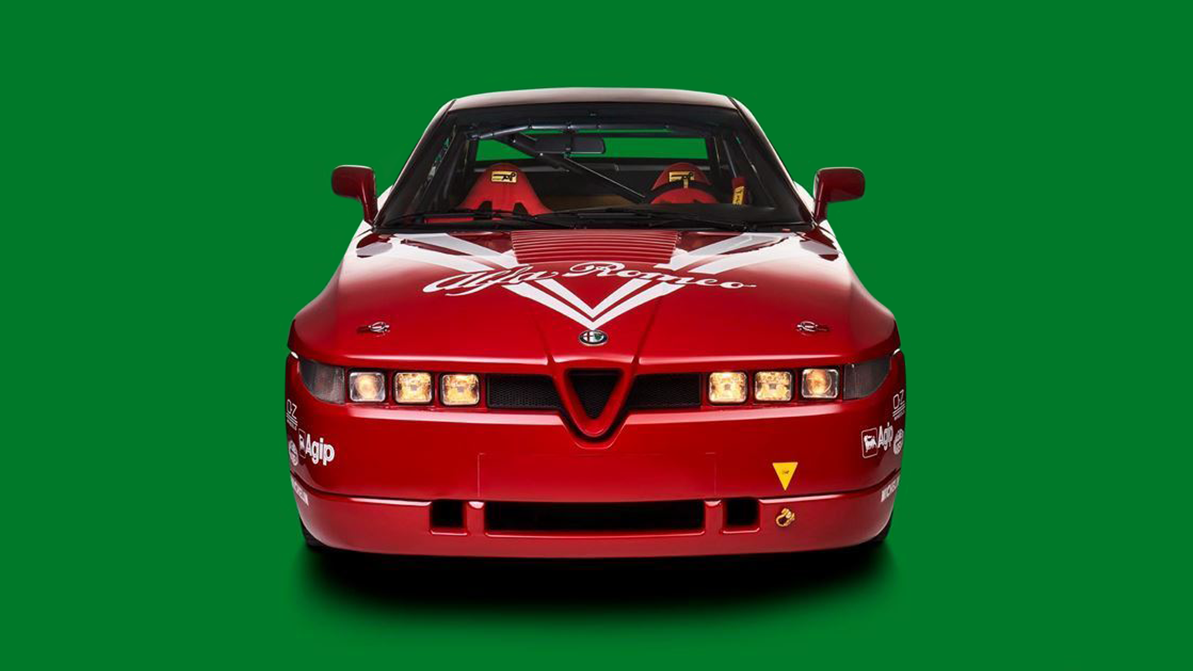 Alfa Romeo из 1990-х выставили на продажу за 185 000 евро