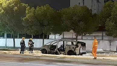 Өртеніп кеткен Lixiang Mega сервистік кампанияға себеп болды