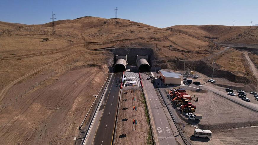 Движение по самому длинному автомобильному тоннелю в РК открыли в Туркестанской области