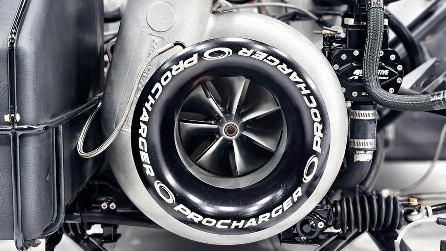 Audi A5 с мотором 8.8 литра продают за 425 000 долларов