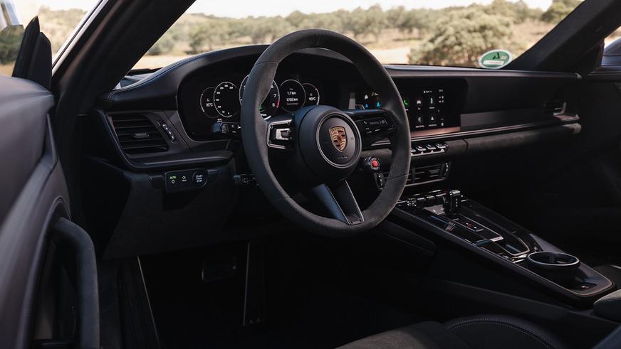 Автомобилем года в Японии стал Subaru Forester