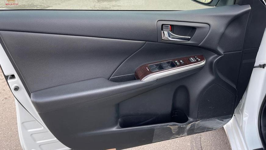 Toyota Camry 55 по цене новой «семидесятки» продают на Kolesa.kz