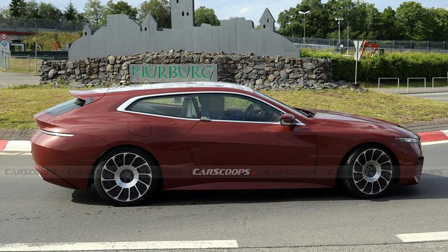 Товарный BMW Speedtop замечен на дорогах