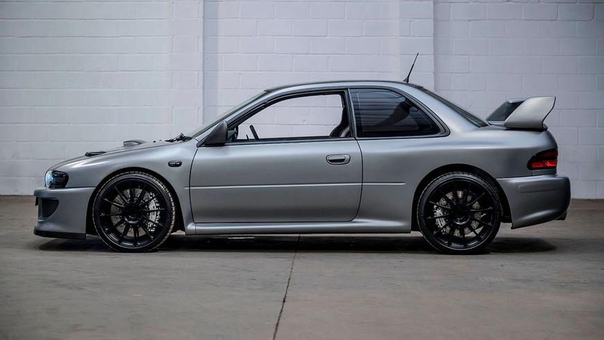 Рестомод по мотивам Subaru Impreza 22B выставили на продажу