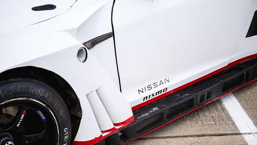 На продажу выставят Nissan GT-R из фильма про гонки. Но это не «Форсаж»