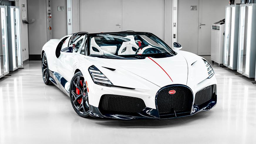Bugatti показала первые товарные W16 Mistral по 5 миллионов долларов