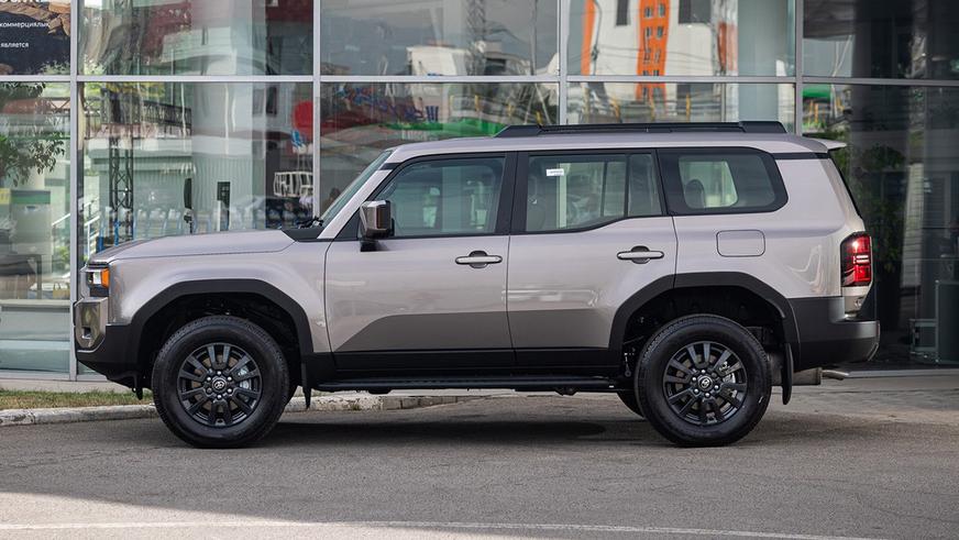 Какие самые продаваемые внедорожники в Казахстане