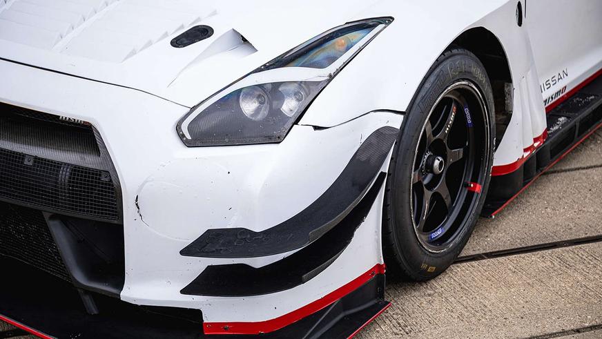 На продажу выставят Nissan GT-R из фильма про гонки. Но это не «Форсаж»