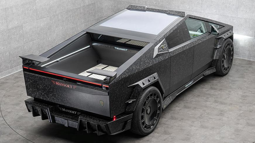 В Mansory построили очень карбоновый Tesla Cybertruck
