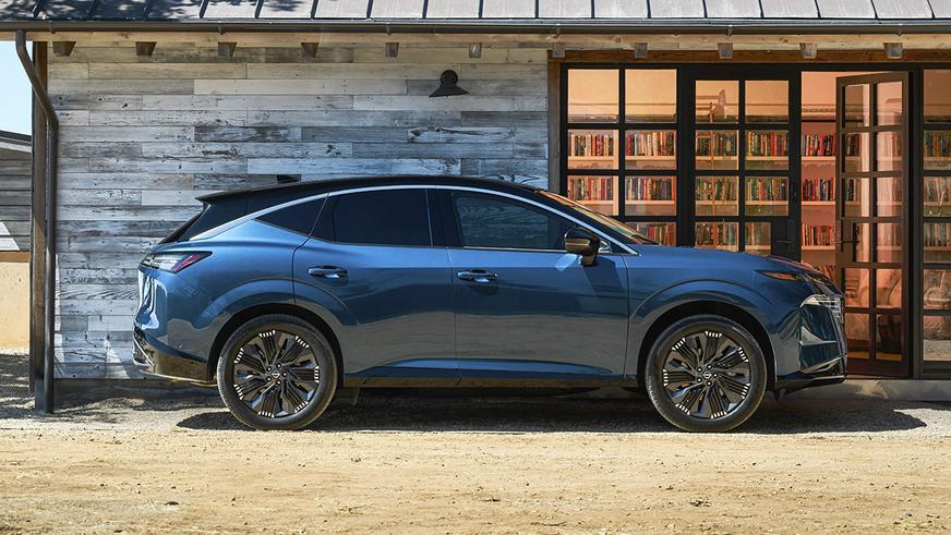 Nissan Murano из США начали продавать в Японии. Он дороже Land Cruiser 300