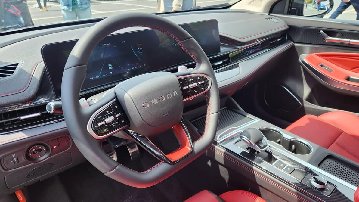 Нашумевший кроссовер OMODA C5 приходит в Казахстан